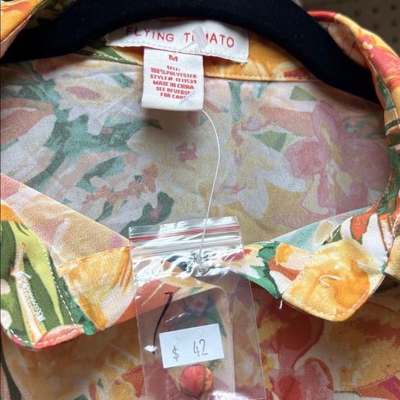 Flying Tomato flare sleeve floral top - Picture 2 of 2